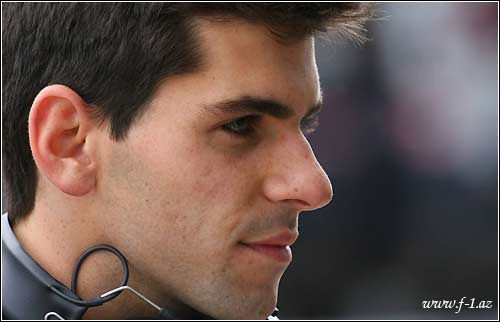 X.Algersuari qələbə qazanıb X.Algersuari qələbə qazanıb