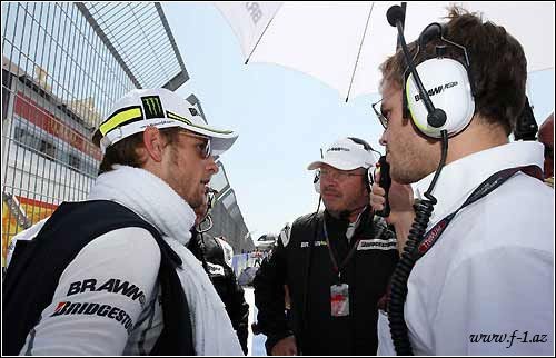 C.Batton: “Hələlik biz sürətli deyilik” C.Batton: “Hələlik biz sürətli deyilik”