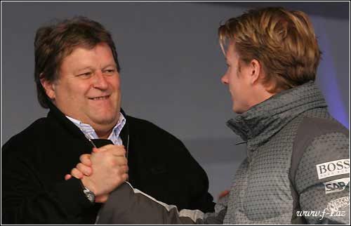 McLaren K.Rəykkönenlə işləməyə hazırdır