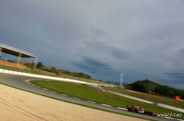 Barselonada buludlu və küləklidir…