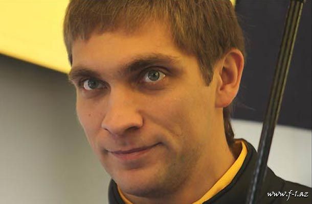V.Petrov Lotus Renault-nun sürücüsüdür! V.Petrov Lotus Renault-nun sürücüsüdür!