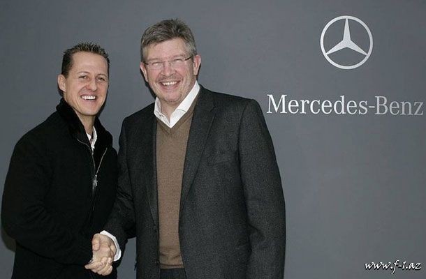 M.Şumaher – Mercedes GP Petronas-ın sürücüsüdür