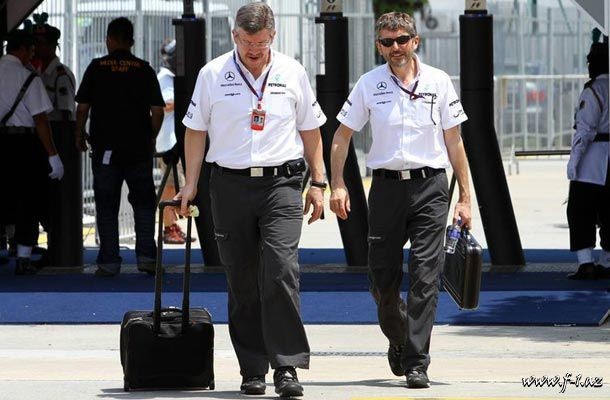 R.Braun və N.Fray 150 milyon funt qazanıblar R.Braun və N.Fray 150 milyon funt qazanıblar