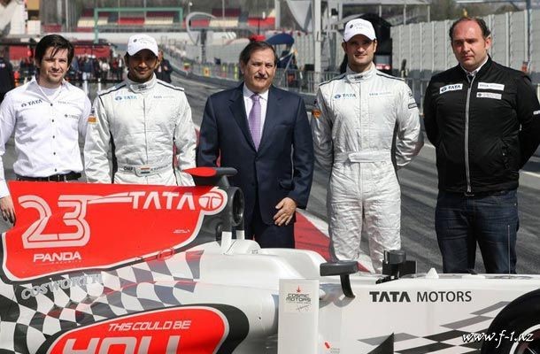 K.Kolles: “Hər iki maşının finişinə biz şad olarıq” K.Kolles: “Hər iki maşının finişinə biz şad olarıq”