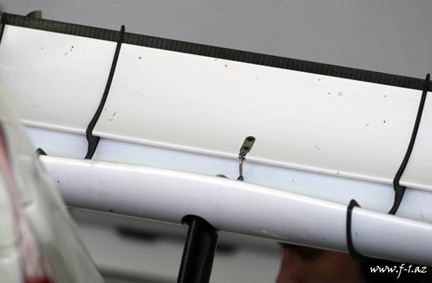 Sauber C30-da arxa antiqanadın hərəkətli elementi (video)