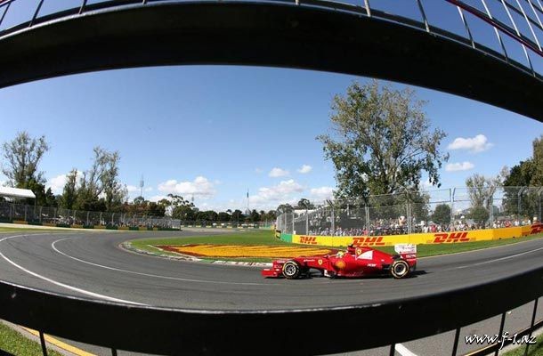 Ferrari F.Massanı vaxtından əvvəl qovmasını təkzib edib
