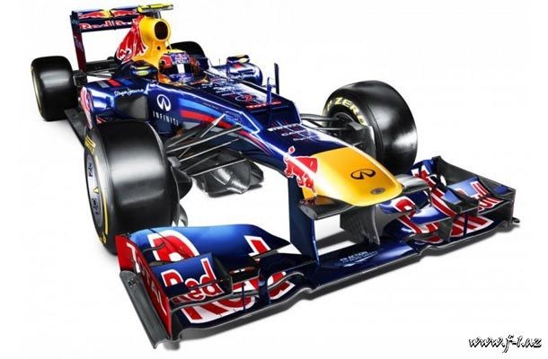 Red Bull yeni RB8-i təqdim edib