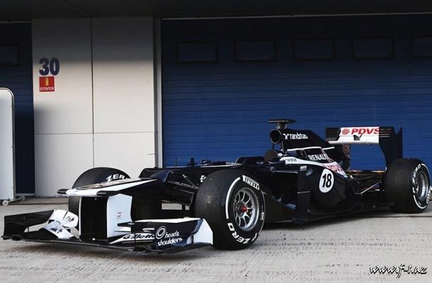 Williams yeni FW34-ü təqdim edib