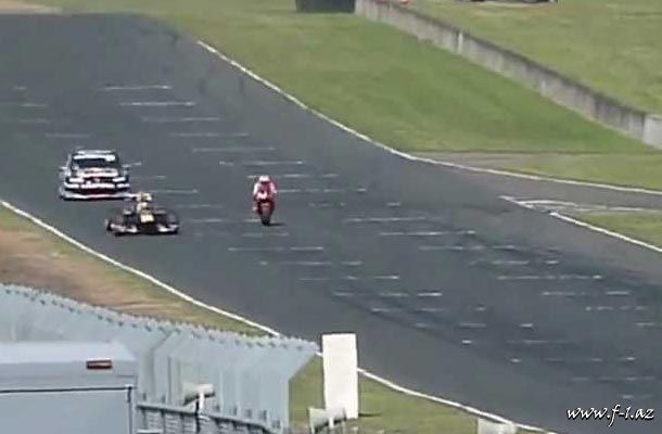 M.Uebber Sydney Motorsport Park-ın rekordunu təzələyib