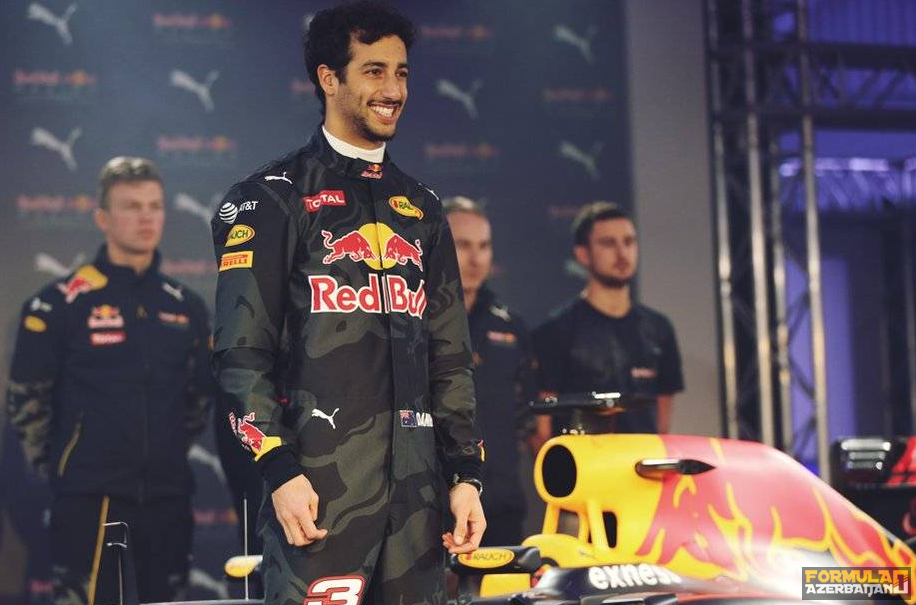 Red Bull komandası Renault motorçularından yenilik gözləyir