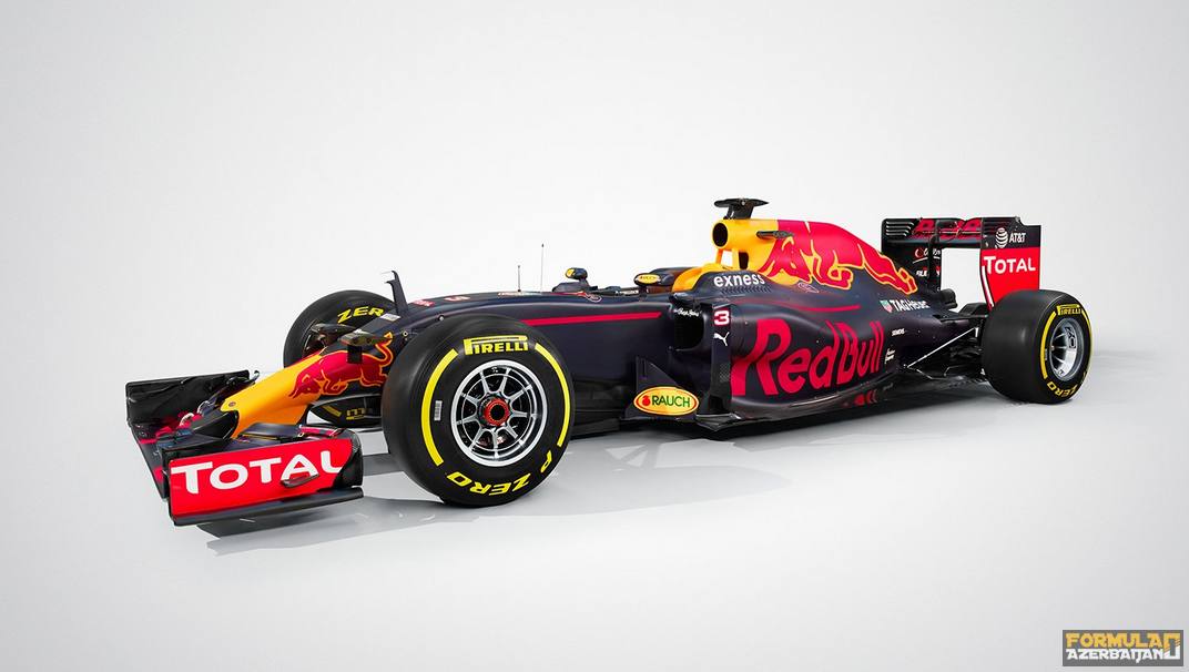 Barselona: Red Bull RB12 təqdim edilib