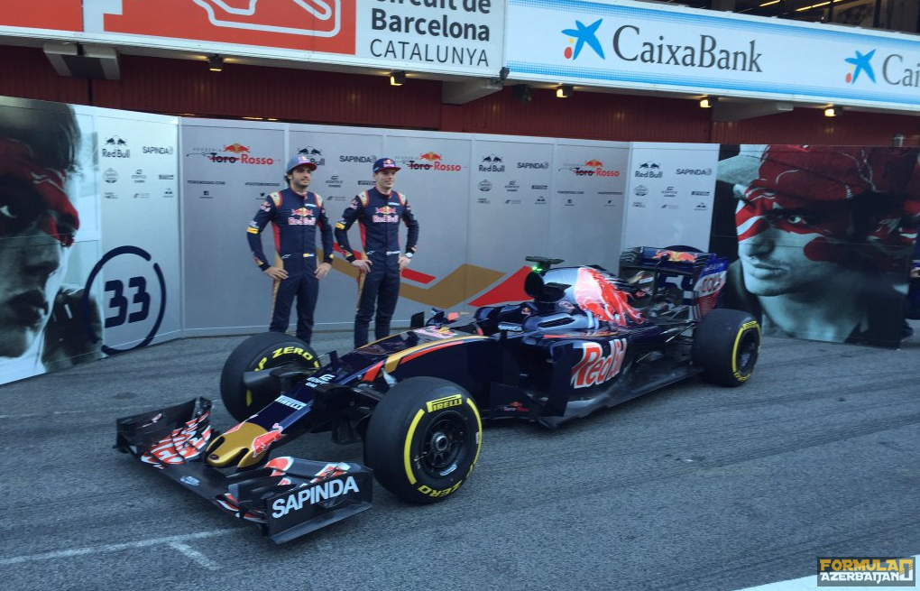 Barselona: Toro Rosso STR11-in rəng çalarlarını təqdim edib