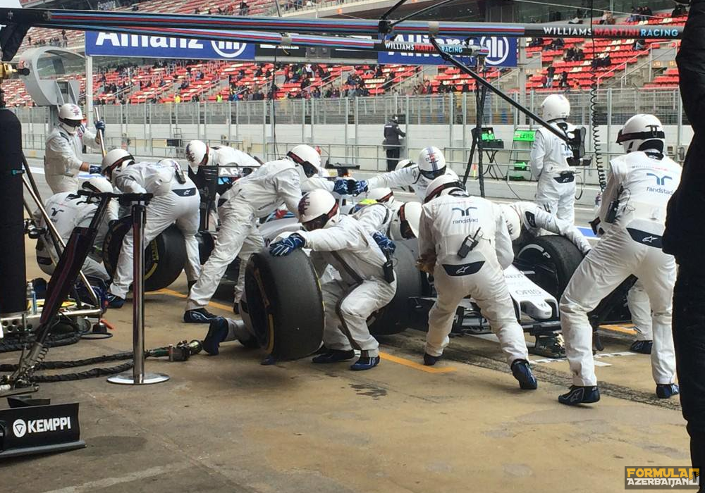 Williams mövsümə sürətli pit-stoplarla başlayıb