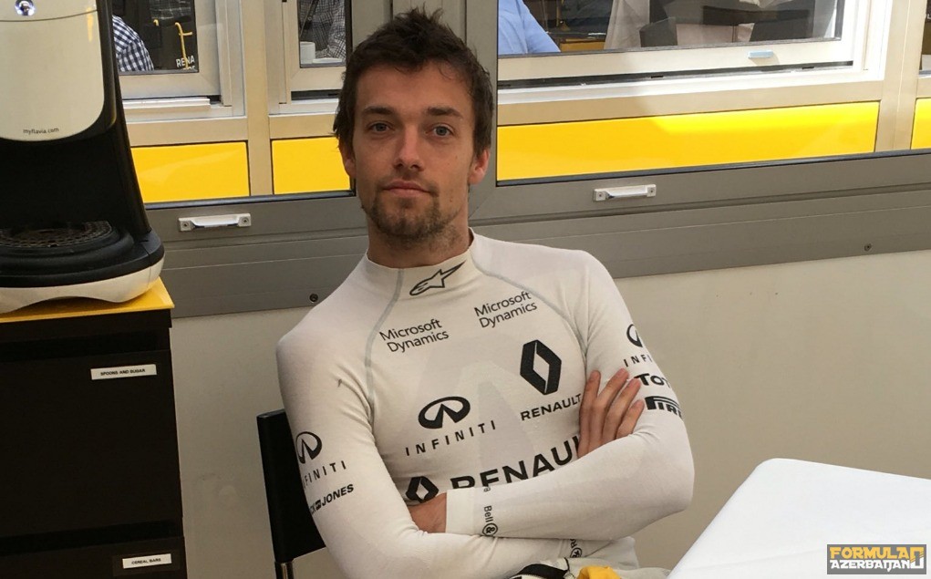 C.Palmer: “Oğlum Formula1-də qalmağa layiqdir”