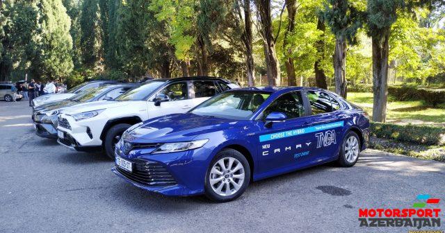 Yeni hibrid Toyota modellərinin test yürüşü Yeni hibrid Toyota modellərinin test yürüşü