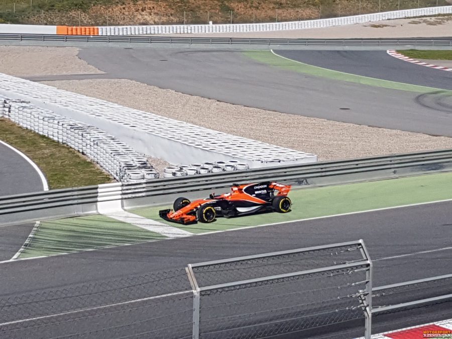 McLaren ilk yarışı başa vura biləcək?