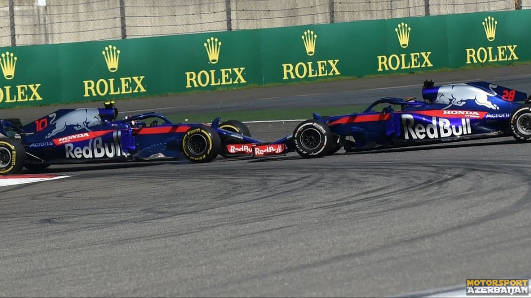 Toro Rosso kommunikasiya problemi yaşayıb