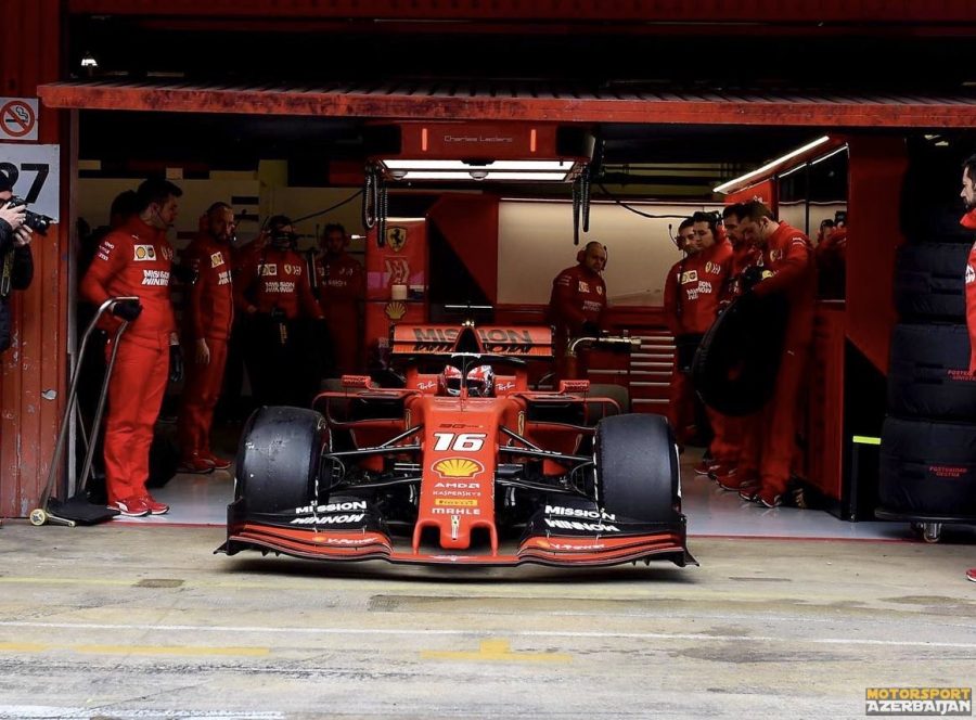 Ferrari-də problemlər davam edir