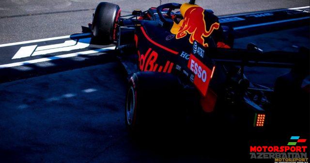 P.Qasli start işıqlarını görməyib P.Qasli start işıqlarını görməyib