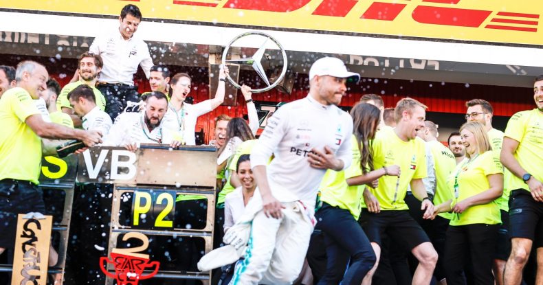 V.Bottas: “Qovula bilərdim”