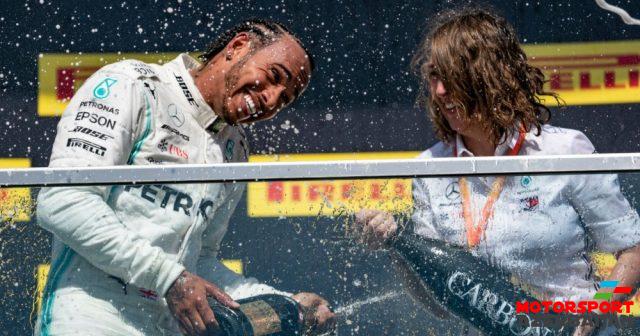 L.Həmilton: “Belə qələbələr istəmirəm” L.Həmilton: “Belə qələbələr istəmirəm”