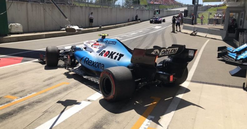 Williams Renault mühərriyinə keçir?