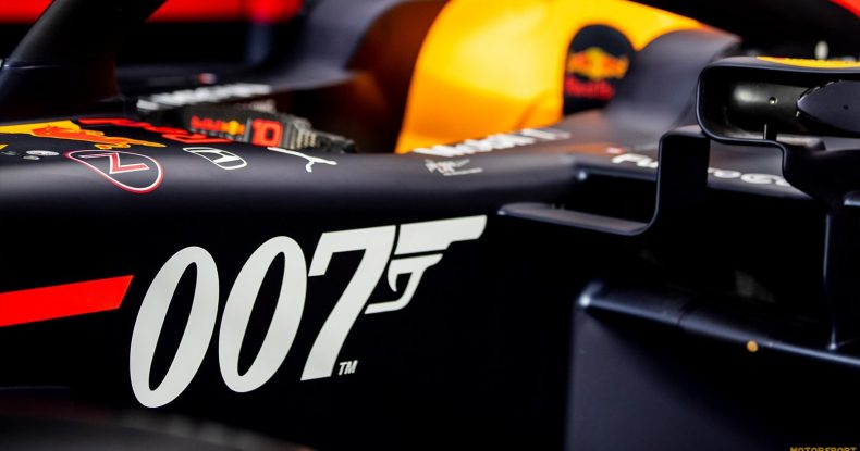 Red Bull Ceyms Bond rəng çaları ilə yarışacaq