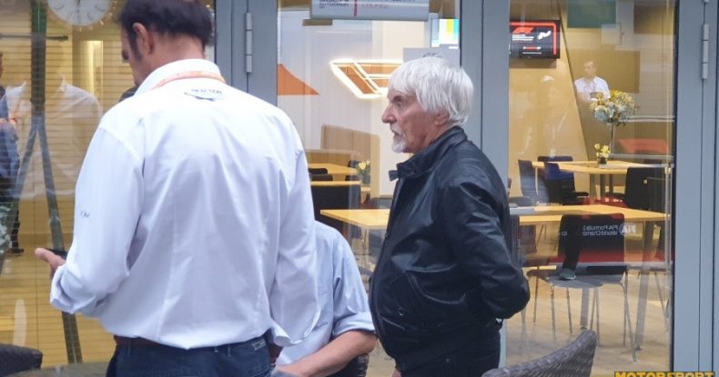B.Ekllstoun: “Razılaşmayanın başına silah dirəmək lazımdır”