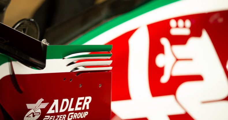 Alfa Romeo xüsusi rəng çaları ilə yarışacaq