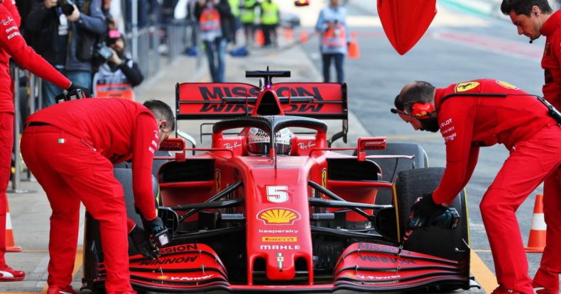 Ferrari mühərrik probleminin səbəbini tapıb