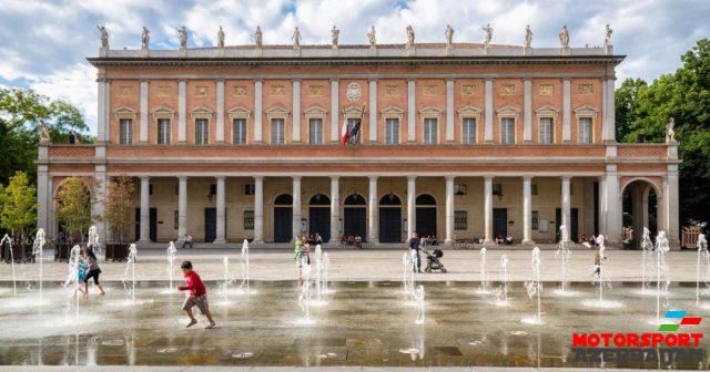İtaliyada yeni Ferrari-nin təqdimatına hazırlaşırlar İtaliyada yeni Ferrari-nin təqdimatına hazırlaşırlar