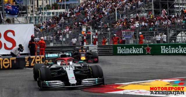 Monakoda tribunalar qurulmur Monakoda tribunalar qurulmur