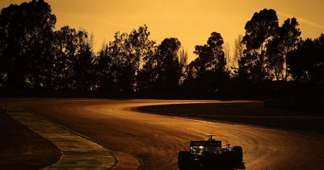 Williams yeni rəng çalarını təqdim edəcək Williams yeni rəng çalarını təqdim edəcək