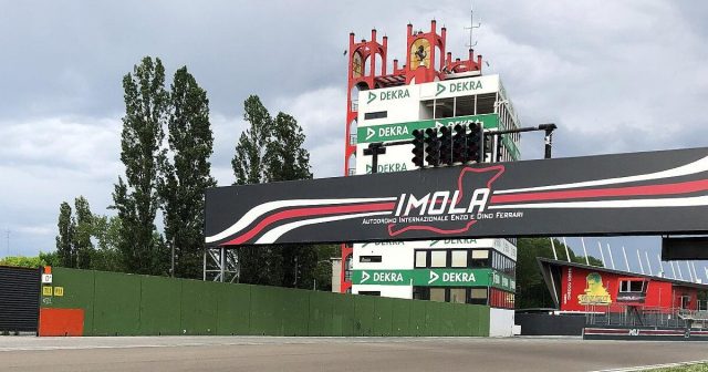 Rəsmən: İmola yarışı azarkeşsiz olacaq Rəsmən: İmola yarışı azarkeşsiz olacaq