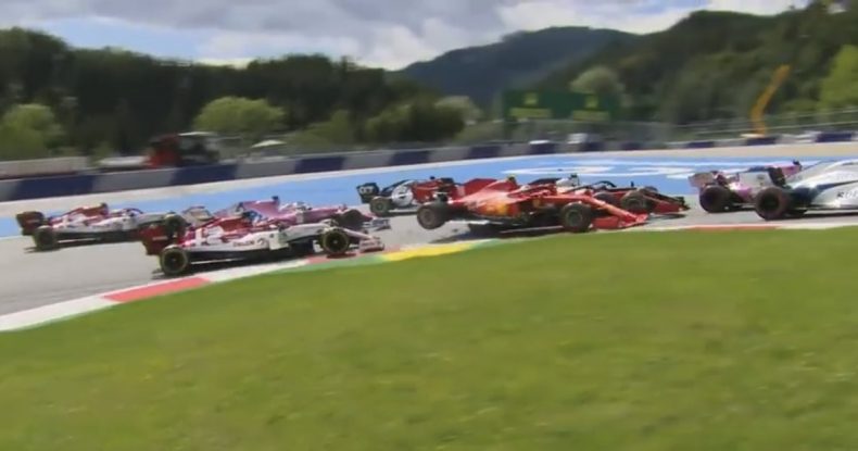 F.Briatore: Ferrari maaşları kəsməlidir