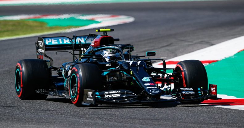 V.Bottas: Sarı bayraqlar hər şeyi məhv etdi