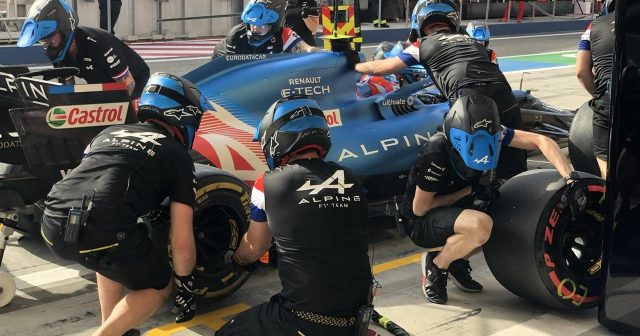 E.Okon yeni mühərrikdən razı qalıb E.Okon yeni mühərrikdən razı qalıb