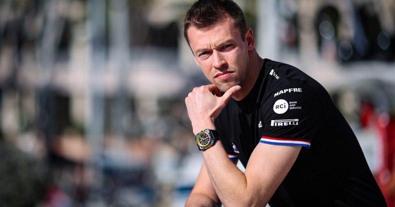 D.Kvyat Alpine komandasına keçib