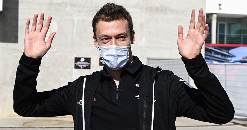 D.Kvyat qayıtmaq istəyir