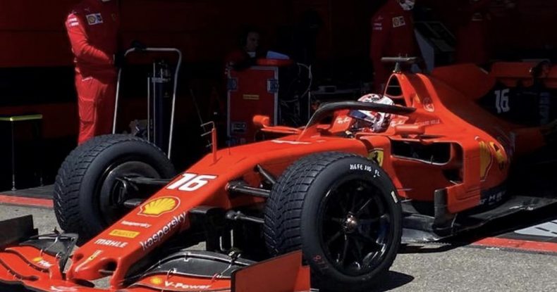 Ferrari sürücüləri testləri başa vurublar
