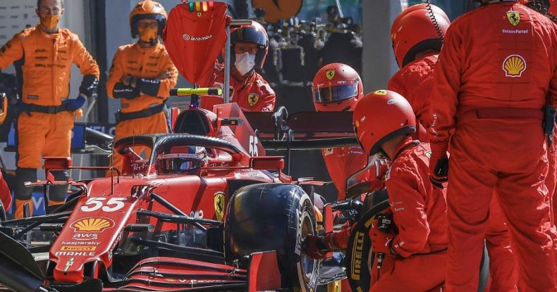 K.Sayns: Ferrari çox sürətli idi