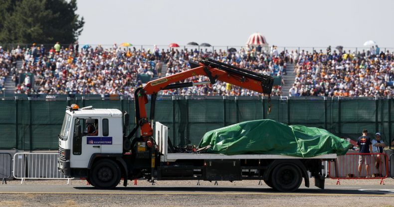 M.Ferstappenin maşınına 750 min avro zərər dəyib