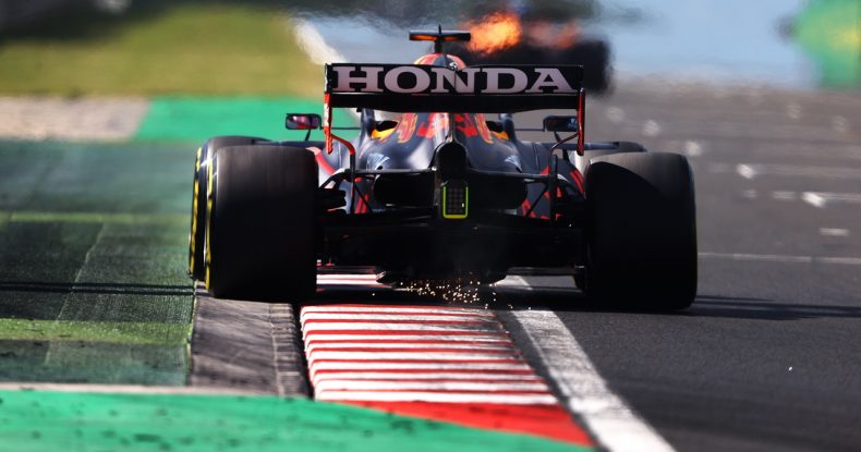 Red Bull yenidən Honda ilə danışıqlar aparır