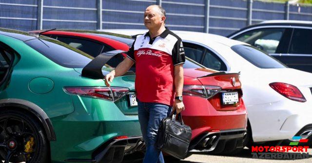 Alfa Romeo sürücü heyətini sentybrda açıqlayacaq Alfa Romeo sürücü heyətini sentybrda açıqlayacaq