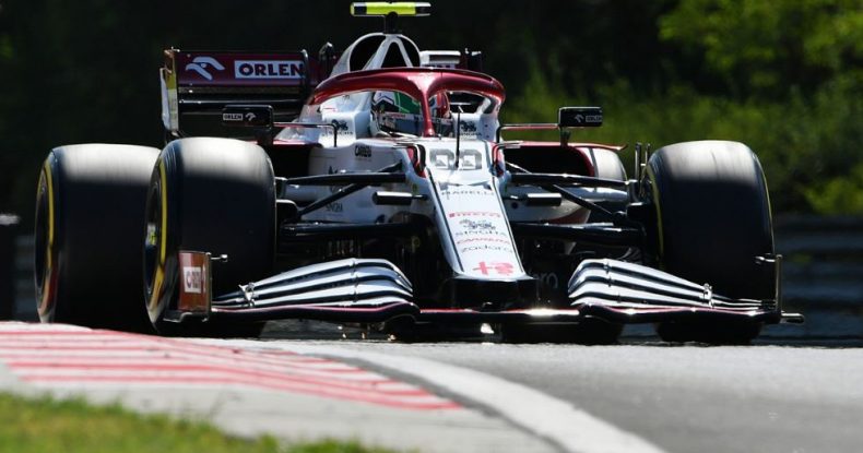 A.Covinatsi və Alfa Romeo cərimələniblər