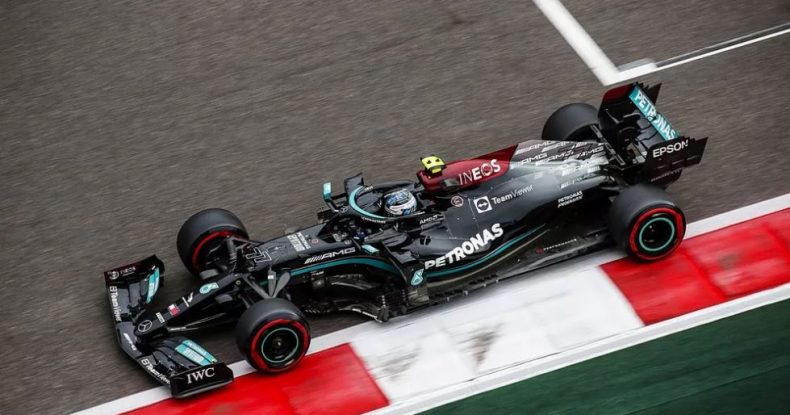 V.Bottas: İkinci cəhddə önə çıxa bilərdik