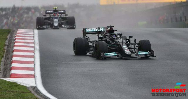 L.Həmilton: Pitə gəlməməli idim L.Həmilton: Pitə gəlməməli idim