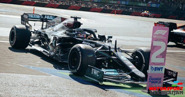 L.Həmilton ikinci yerdən razıdır L.Həmilton ikinci yerdən razıdır