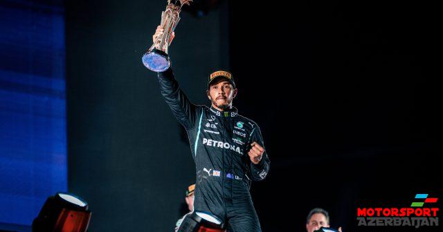 L.Həmilton: Maks niyə dayandı bilmirəm L.Həmilton: Maks niyə dayandı bilmirəm