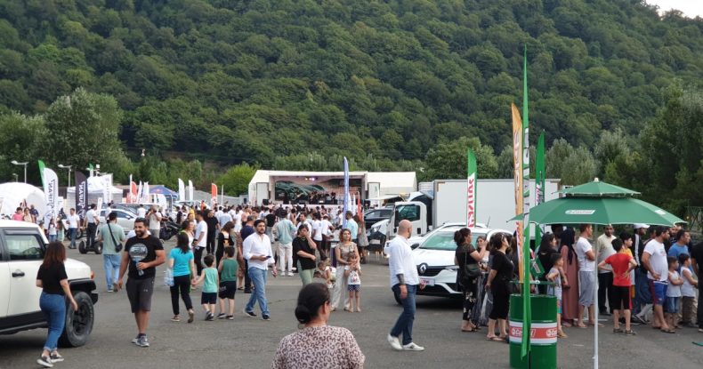 Qafqaz Motor Şounun rəsmi açılış mərasimi olub